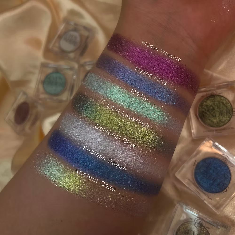 Lost Labyrinth - Prasowany cień do powiek Seven Wonders