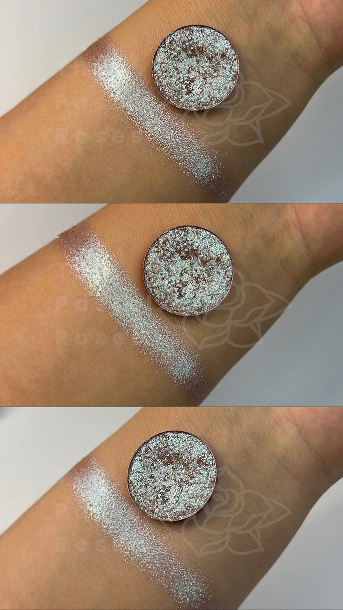 Glam Desire - Prasowany cień do powiek Ultra-Sparkle