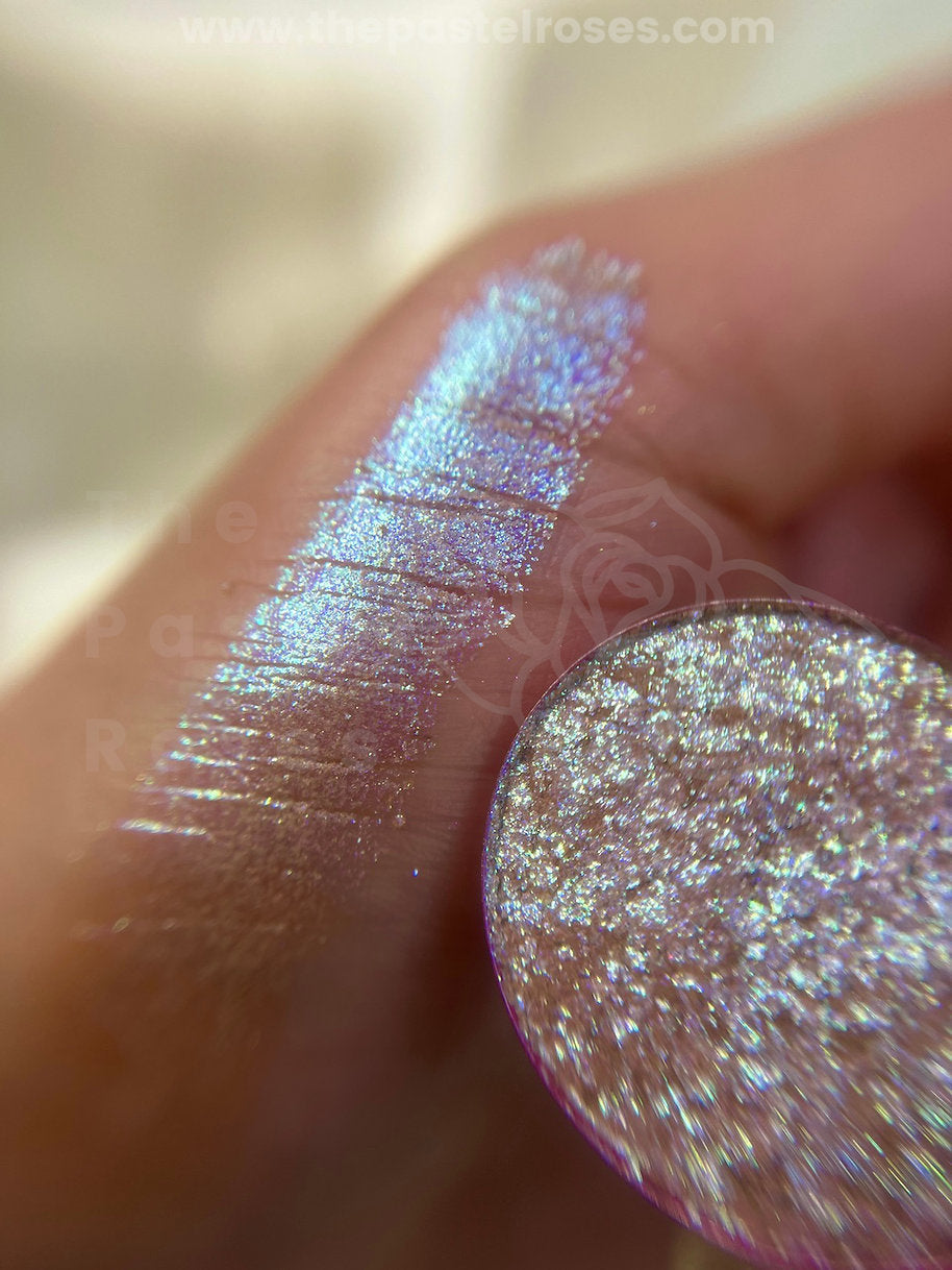 Whisper - Prasowany cień do powiek Ultra Sparkle