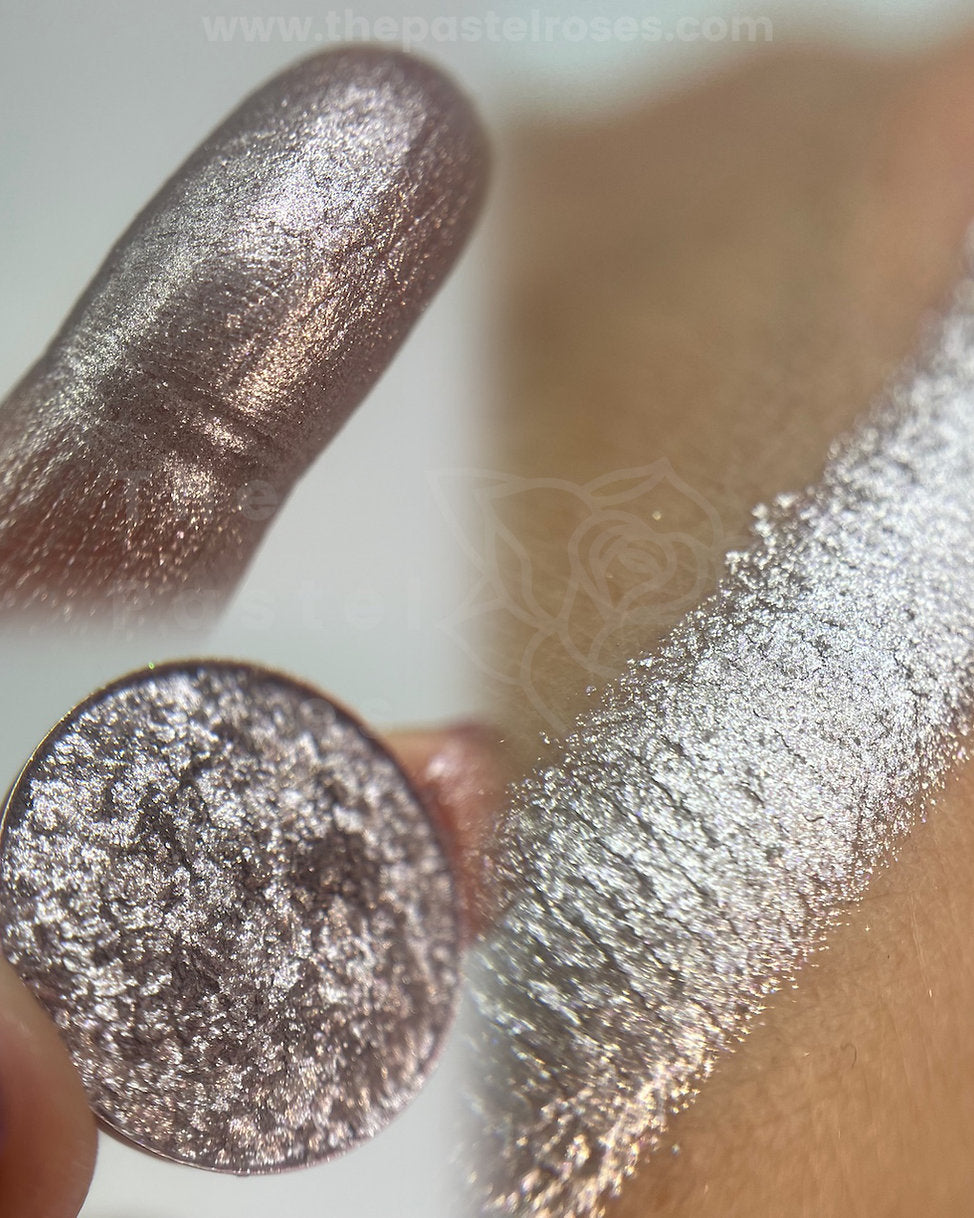 Taupe Touch - Metaliczny cień do powiek