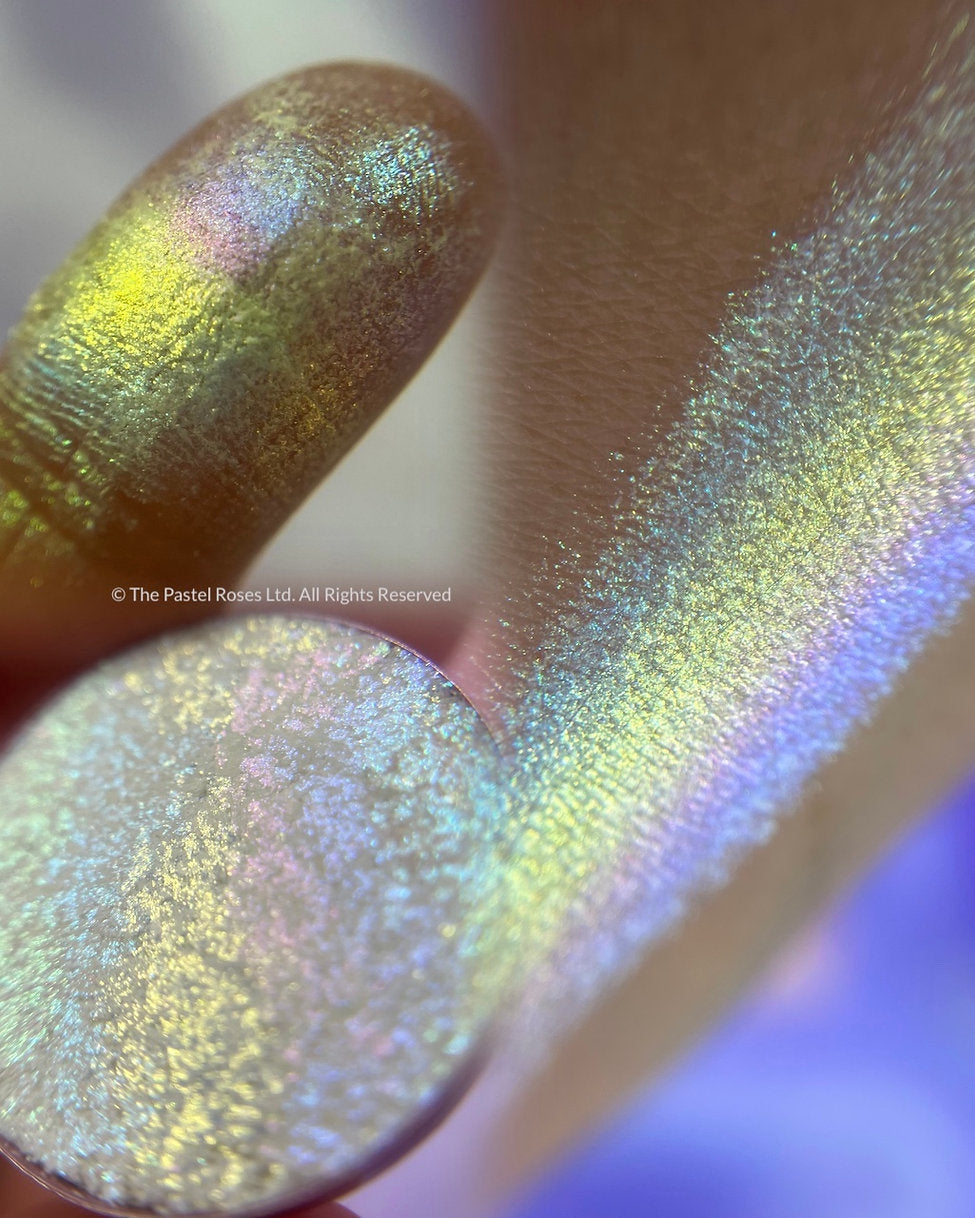 Celestial Rainbow - Holograficzny cień do powiek