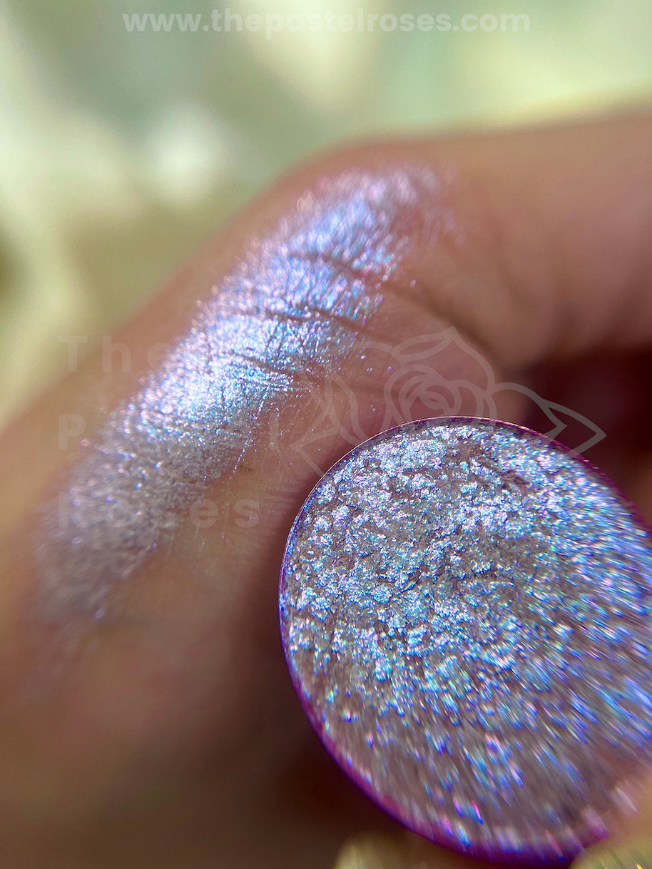 Cosmic Dreams - Prasowany cień do powiek Ultra-Sparkle