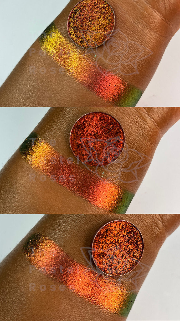Red Dragon - Prasowany cień do powiek Multi-Chrome