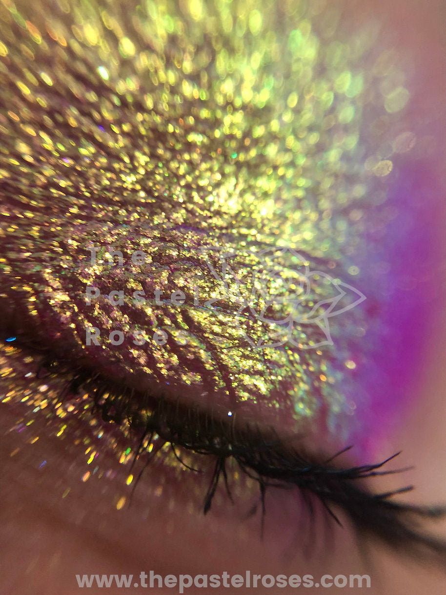 Spectrum - Prasowany cień do powiek Multi-Chrome