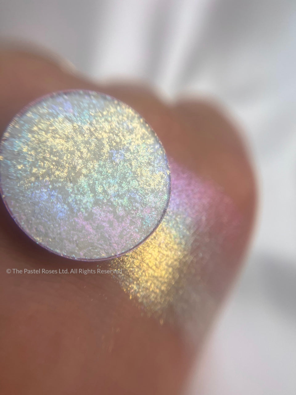 Celestial Rainbow - Holograficzny cień do powiek